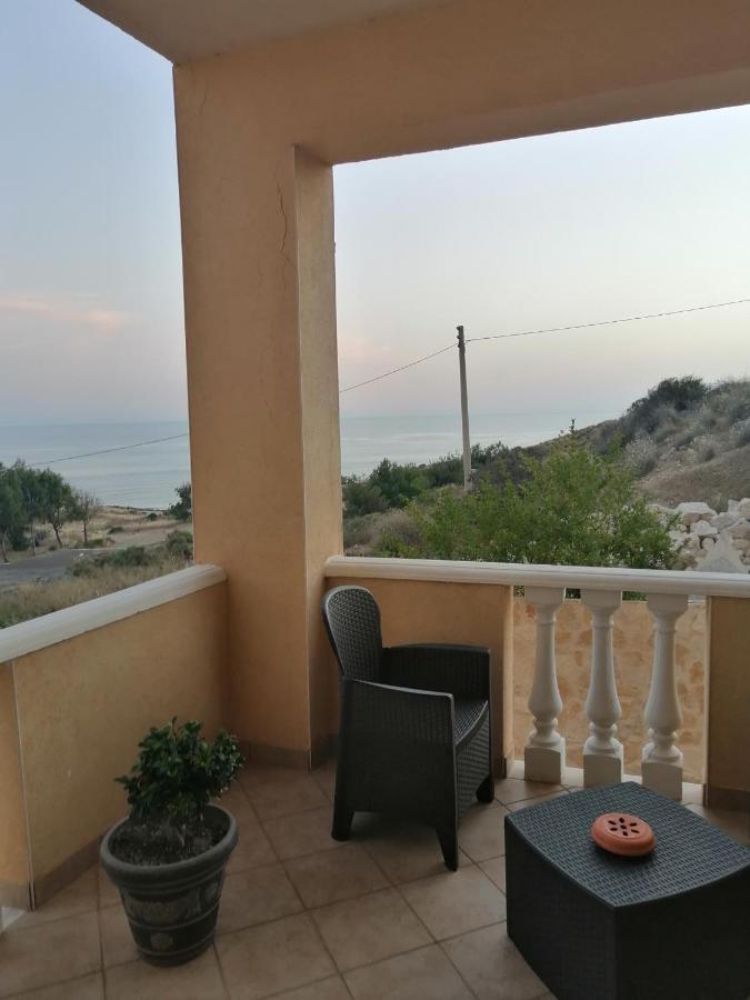 Al Faro Bed and Breakfast Realmonte Εξωτερικό φωτογραφία