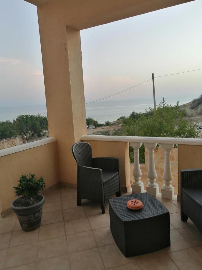 Al Faro Bed and Breakfast Realmonte Εξωτερικό φωτογραφία